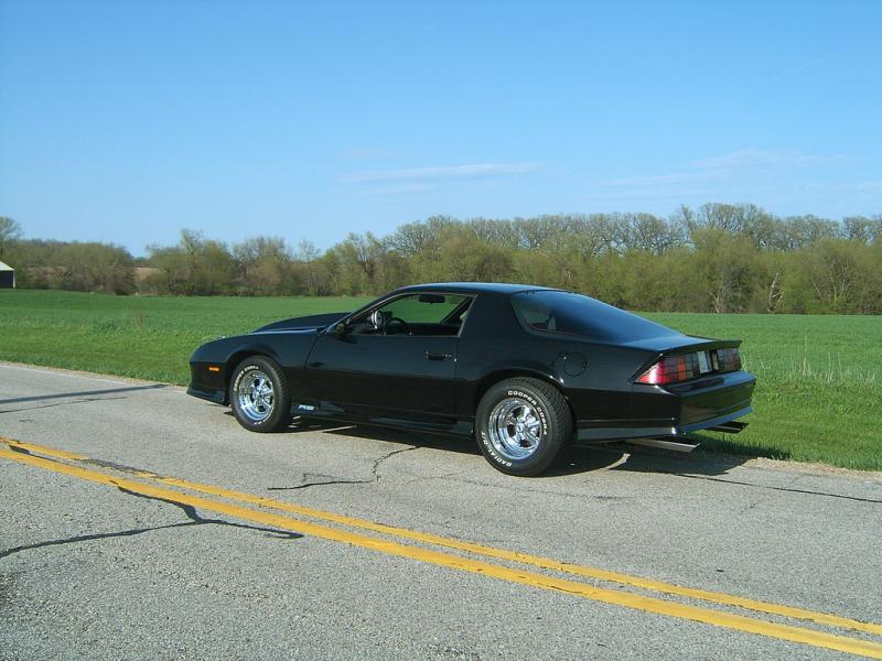 Chevrolet Camaro III Czarny