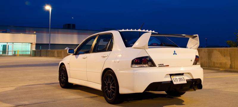 Mitsubishi Lancer Evo IX MR Bia?e